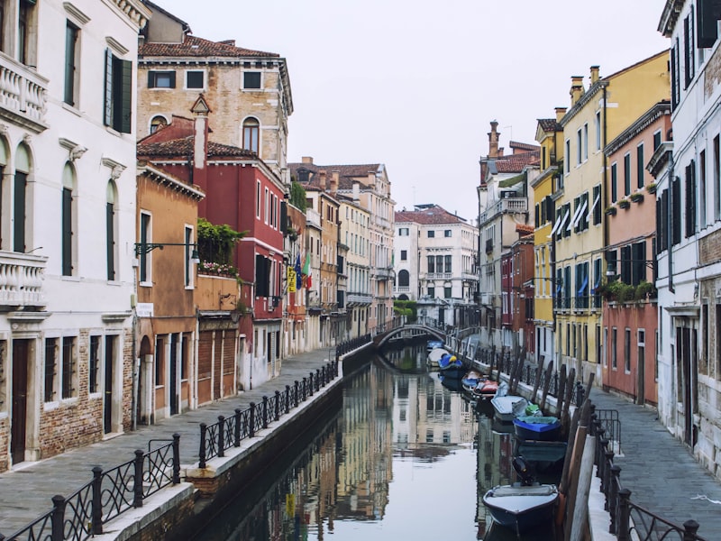 Ngorongoro Crater Explorer
